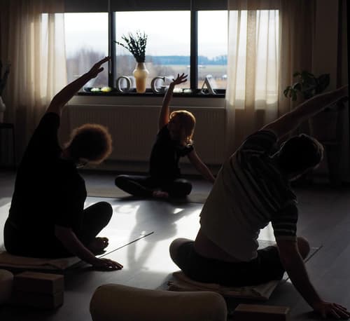 Morgonyoga med Eva J
