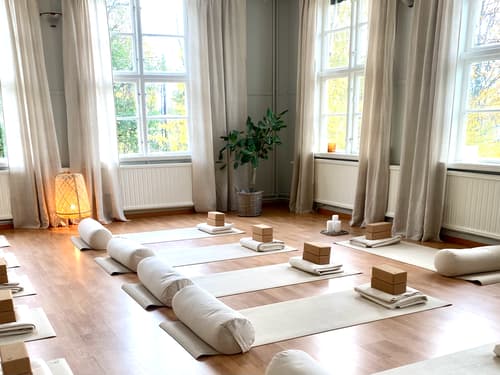 Halvdagsretreat: En sensommarpaus för återhämtning