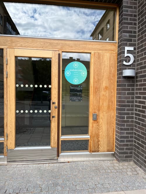 Medicinsk yoga Gratis prova på