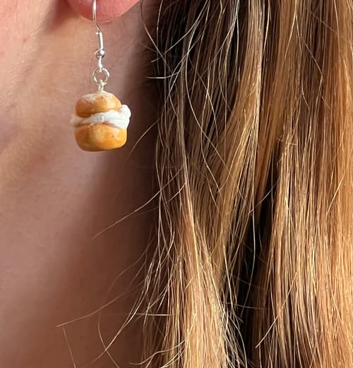 Semlor (örhängen silver) inkl spårbar frakt